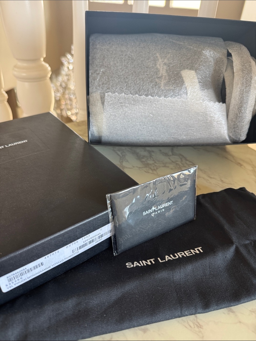 Saint Laurent Toy Loulou Bag - Picture 17 of 17